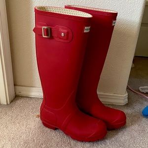 Tall Red Hunter Boots ❣️